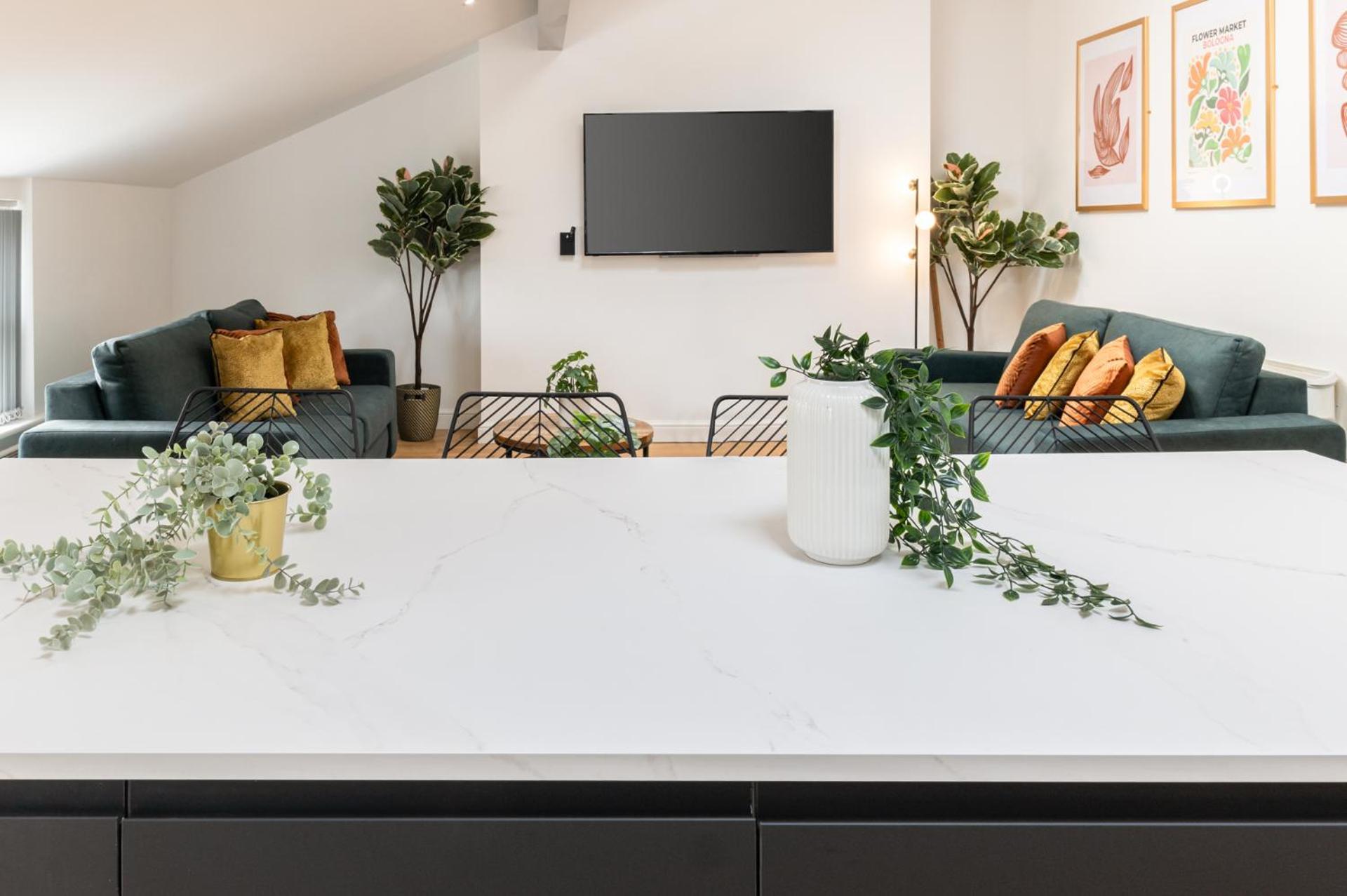 Apartment Host & - Princes Place Hideaway
